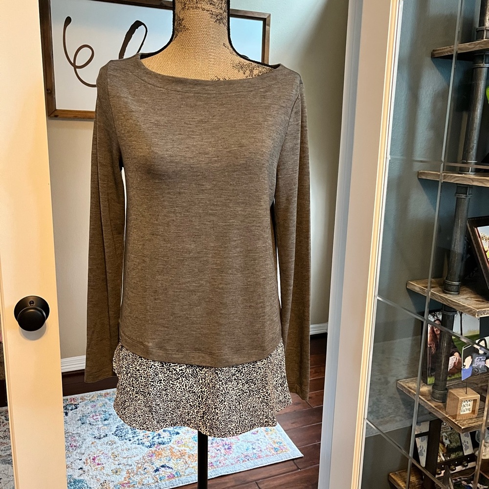 NWT Loft Peplum Bottom Long Sleeve Tunic